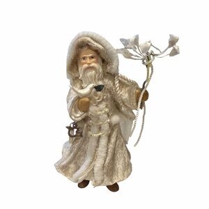 Hallmark Keepsake Father Christmas 2004 Ornament First in Series QX8471 Peace